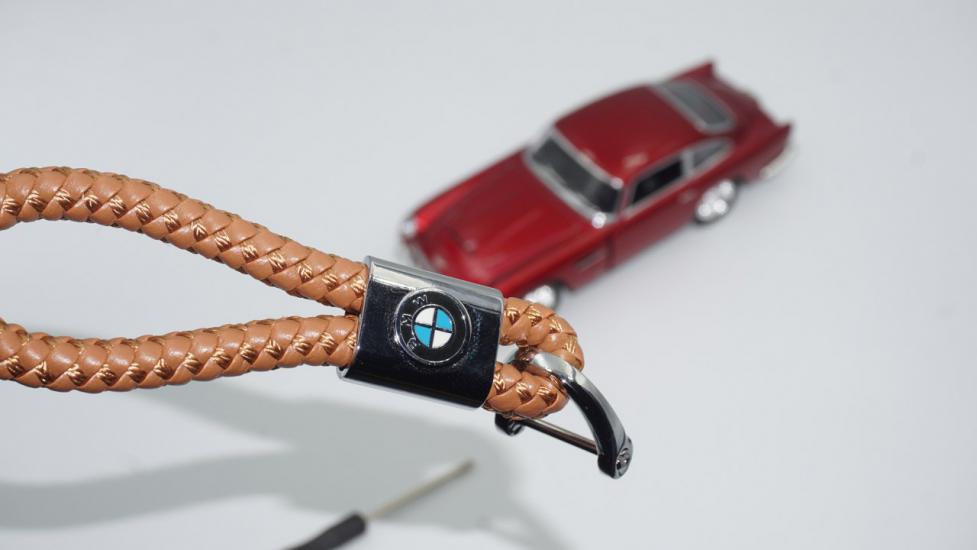 Bmw Logo Stil Hasır Desen Anahtarlık
