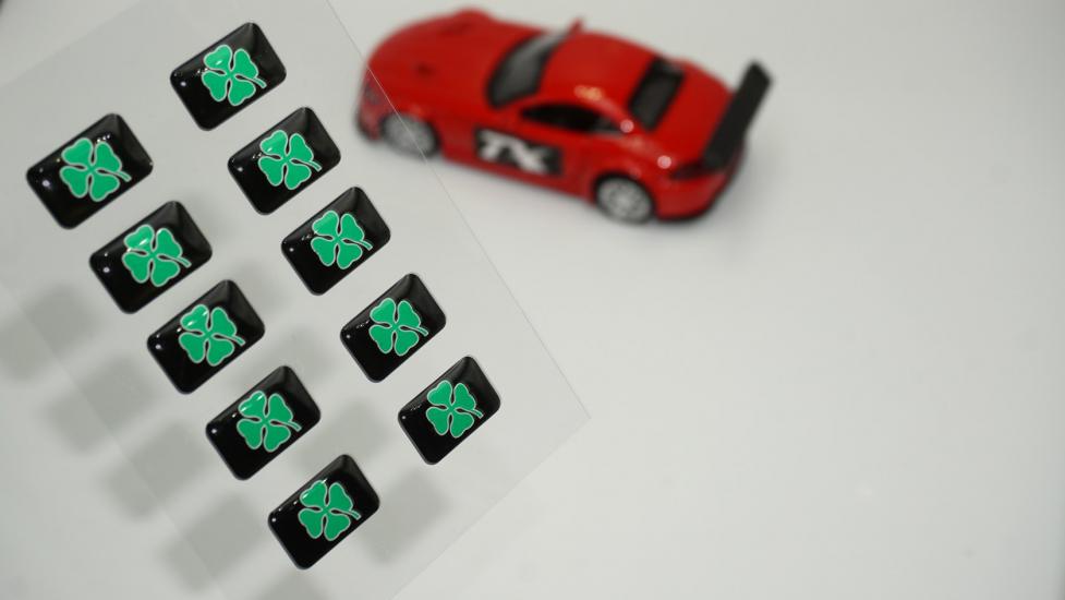 Alfa Romeo Yonca Logo 3D Cam Açma Torpido Konsol Ayna Çıkartma Seti
