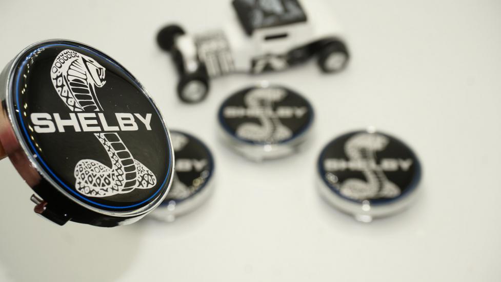 Ford Mustang Shelby Kobra Logo Jant Göbeği Kapak Seti 60mm