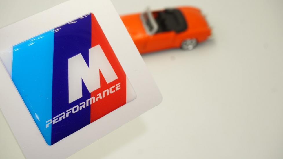 Bmw M Performance Logo Motor Kapağı Damla Silikon Plaka Logo Arma Amblem Yeni Stil