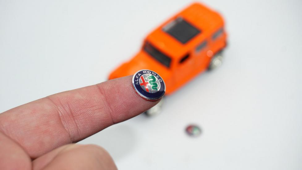 Alfa Romeo Oto Anahtar 3M Metal Alaşım Logo 2Li Set