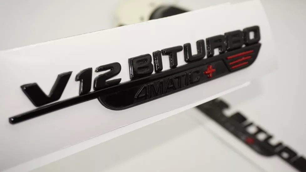 DK Tuning V12 Biturbo 4 Matic+ Plus Siyah Çamurluk Yanı Logo Benz İle Uyumlu