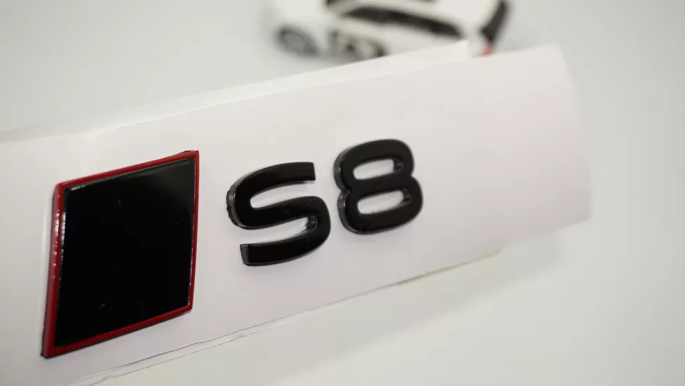 DK Tuning S8 2025+ Bagaj Siyah Yazı Logo Arma Audi İle Uyumlu