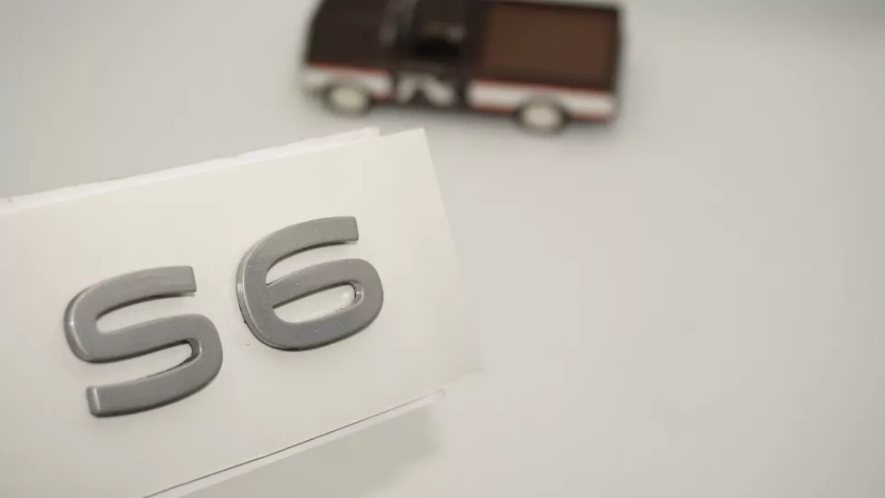DK Tuning S6 2025+ Bagaj Gümüş Yazı Logo Arma Audi İle Uyumlu