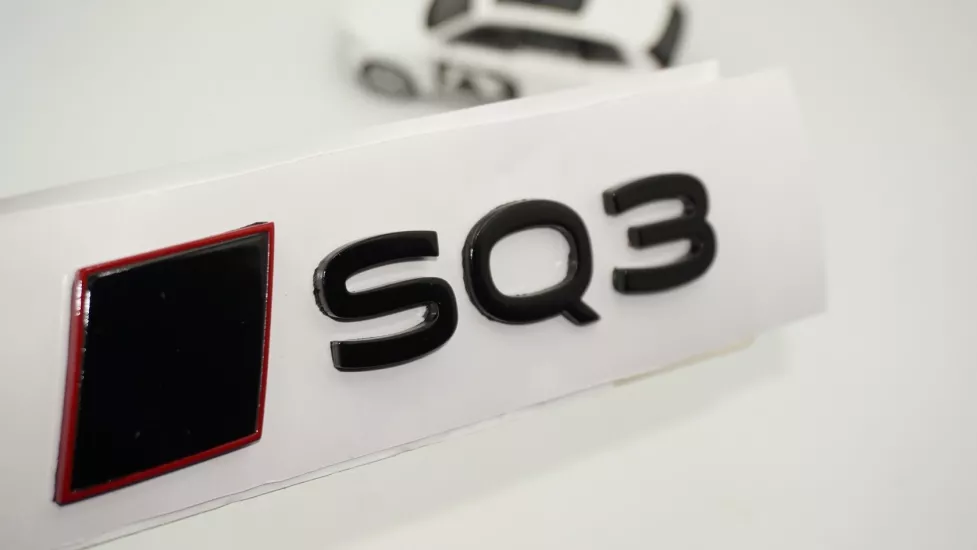 DK Tuning SQ3 2025+ Bagaj Siyah Yazı Logo Arma Audi İle Uyumlu