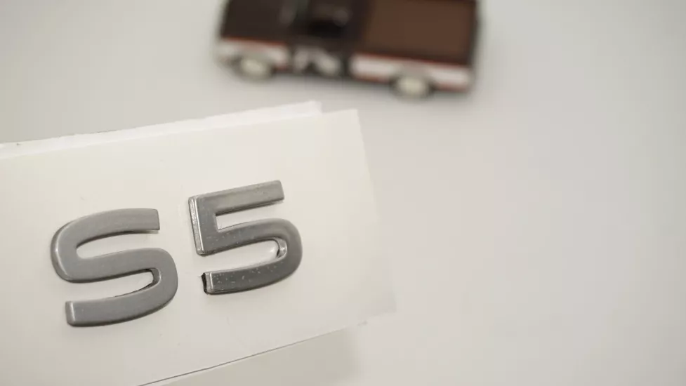 DK Tuning S5 2025+ Bagaj Gümüş Yazı Logo Arma Audi İle Uyumlu