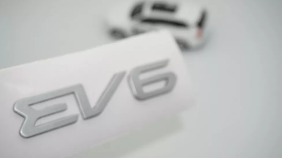 DK Tuning EV6 Yeni Nesil Bagaj Gri Yazı Logo Kia İle Uyumlu