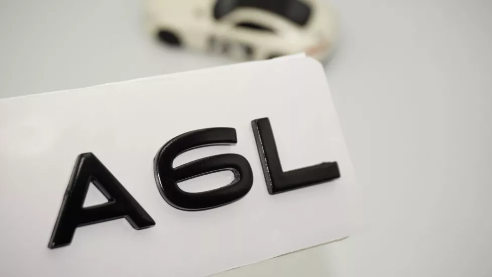 DK Tuning A6L 2025+ Yeni Nesil Bagaj Siyah Yazı Logo Arma Audi İle Uyumlu